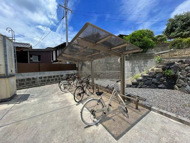レオネクストＦＥＥＬのその他|自転車置き場