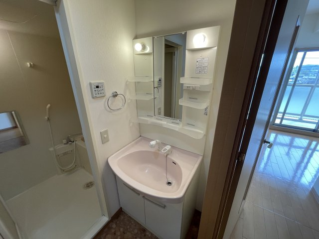 ヴェルドミールⅡの洗面所