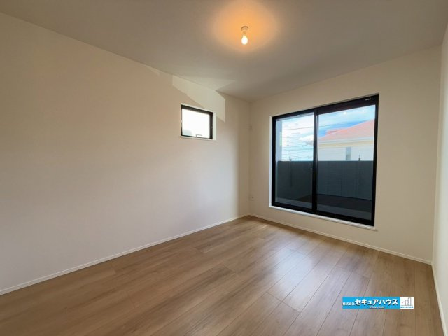 【今からでもご案内可能】豊明市前後町仙人塚I 全3棟 Btypeの洋室|Btype　2階南側居室