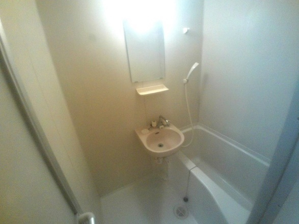 YKハイツ小久保の洗面所