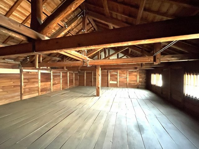 【内装】 | 蔵ノ浦貸倉庫