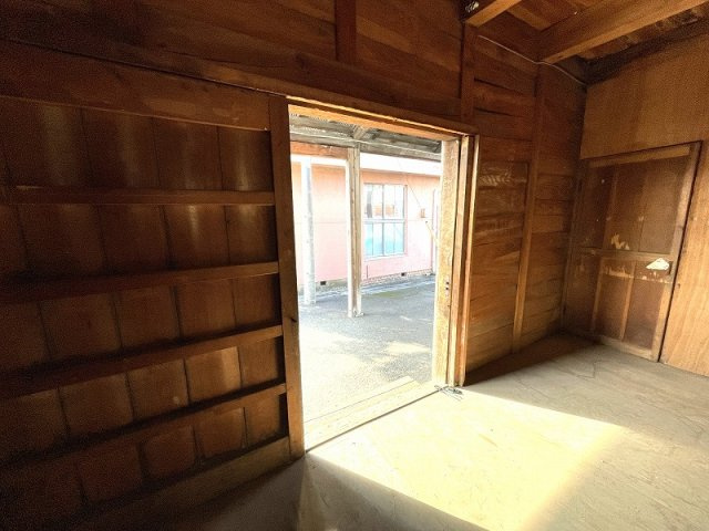 【玄関】 | 蔵ノ浦貸倉庫