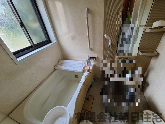 【浴室】 | 東出雲町揖屋中古戸建 | 落ち着いた空間のお風呂です