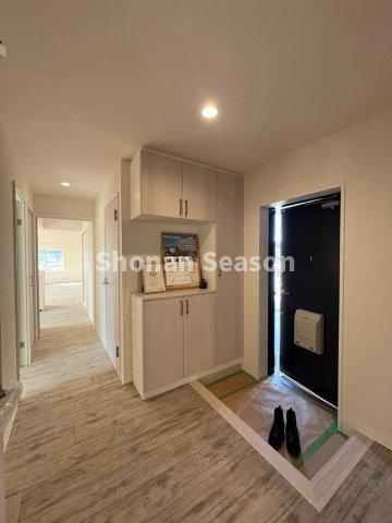 【玄関】 | 2022年大規模修繕工事実施済み！2024年1月全面リフォーム完工◎