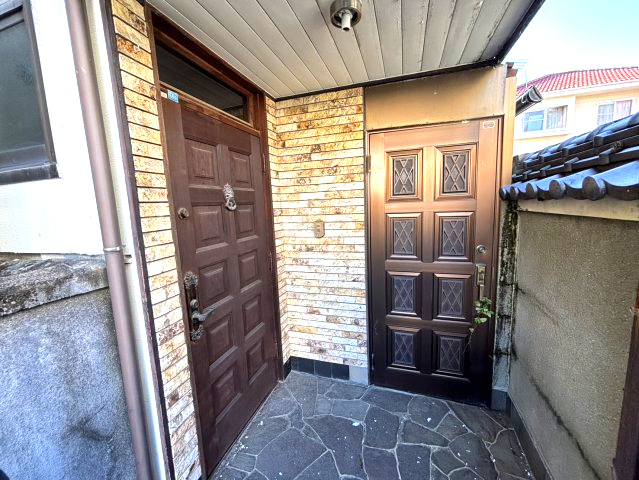道後今市でおひとり様戸建♪の玄関|毎日通る玄関はこちらです