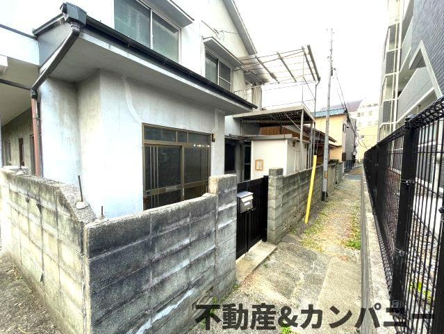 再建築可能！！接道についても詳しく知ってください！の前面道路含む現地写真|「この物件気になる！」「ここってどんな所？」「もっと詳しく知りたい！」と思ったら、お気軽にご相談ください。