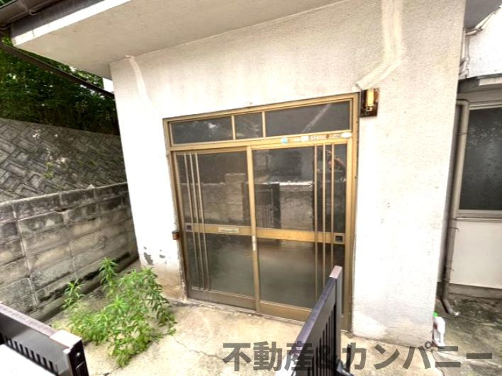 再建築可能！！接道についても詳しく知ってください！の玄関|シンプルで使いやすい玄関です