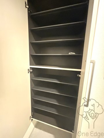 Live Flat塚本新北野の玄関