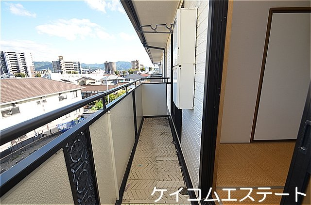 ベラセッテ永犬丸Ａ棟のバルコニー