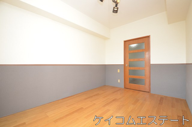 シャトレ永犬丸の洋室