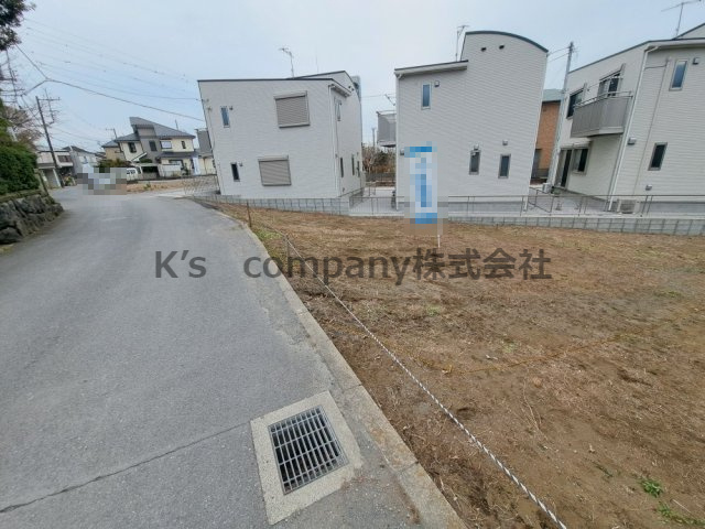 ◎茅ヶ崎市甘沼　建築条件無し　売地　B区画の前面道路含む現地写真|前面道路の様子です◇