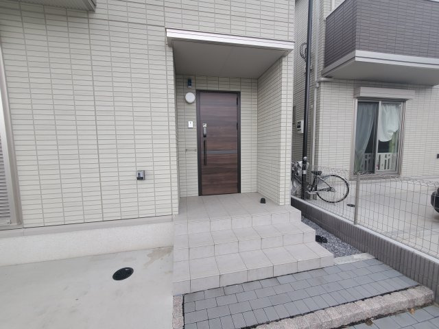 Dタウン南平野のエントランス|同タイプの参考イメージになります。