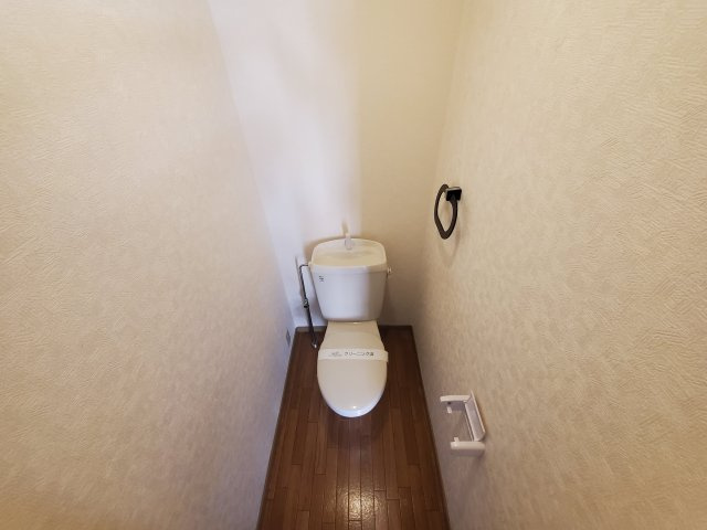 エミグランドのトイレ|ゆったりとした空間のトイレです