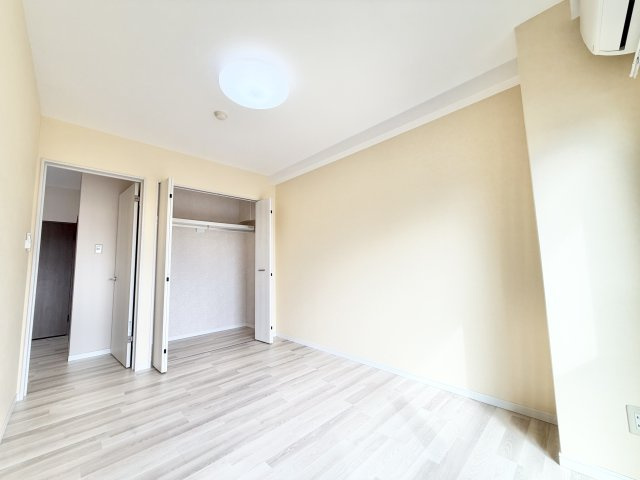 ハイルーツビルの寝室