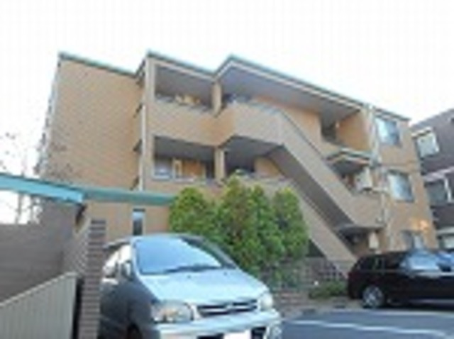 川崎市宮前区有馬５丁目の賃貸マンションの駐車場