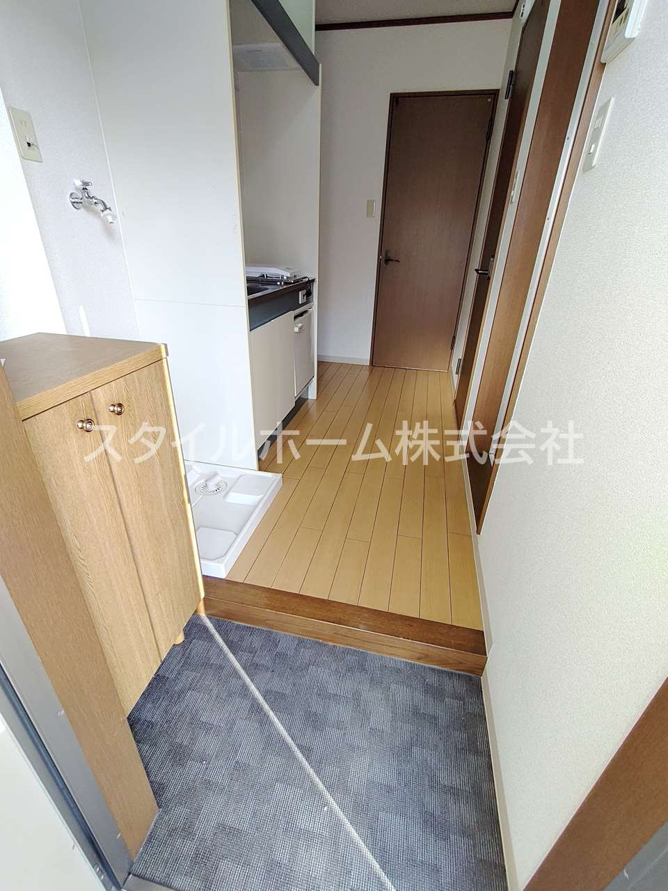 萌黄館　Aの玄関|別部屋写真です。