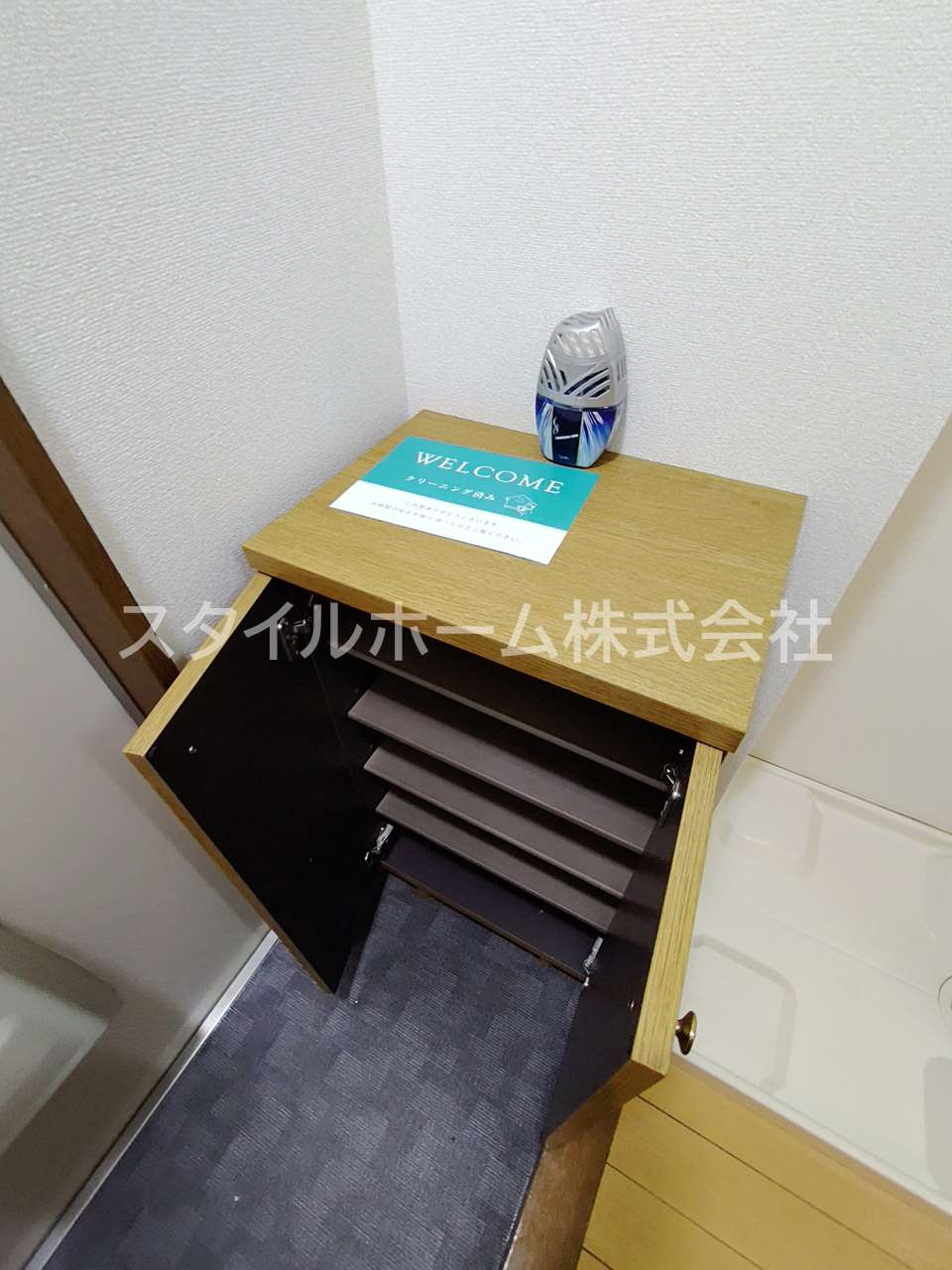 萌黄館　Aの玄関|別部屋写真です。
