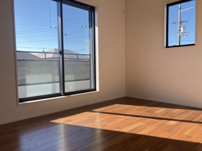 【洋室】 | 新築住宅　高知市鴨部高町　西棟 | 2階西側6洋