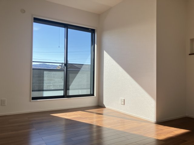 【洋室】 | 新築住宅　高知市鴨部高町　西棟 | 2階7洋