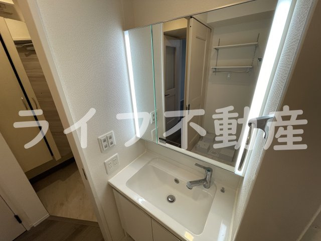 ラフィーネクローバーⅡの独立洗面台|独立洗面台、朝の身支度には欠かせません