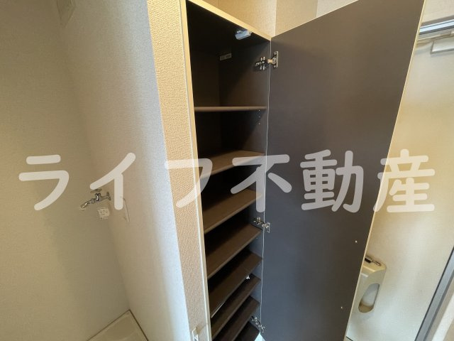 エクレール上小阪の玄関|きれいな玄関です