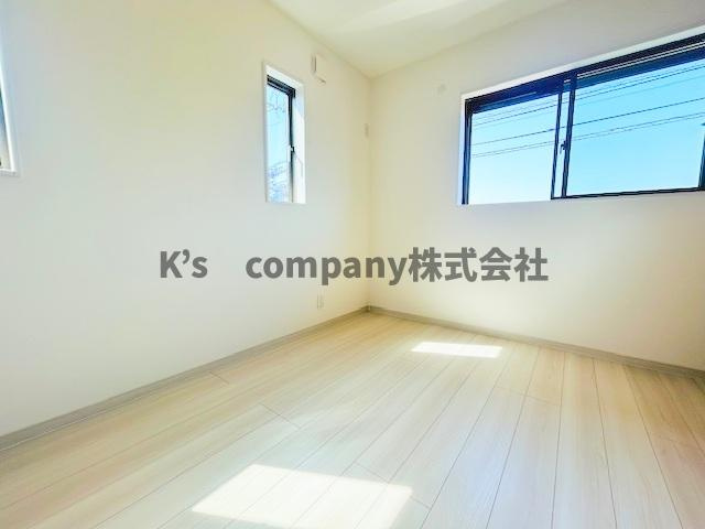 茅ヶ崎市堤　築未入居戸建　の子供部屋|子供部屋にも使える洋室です☆