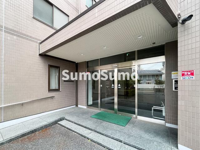 西宮市上甲子園２丁目の賃貸マンションのエントランス|落ち着いたエントランスです