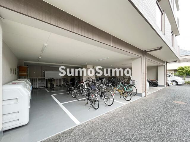 西宮市上甲子園２丁目の賃貸マンションのその他共用部分|駐輪場 