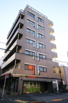 【外観】 | ＤｅＬＣＣＳ 中野新橋 | 鉄筋コンクリート造のがっちりとした建物。