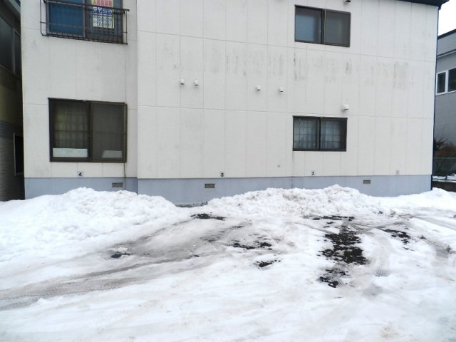 母恋北町２丁目４－５借家の庭