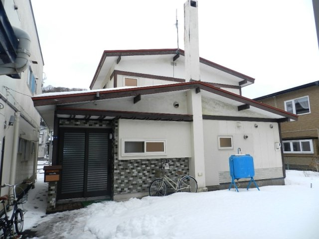 母恋北町２丁目４－５借家の外観