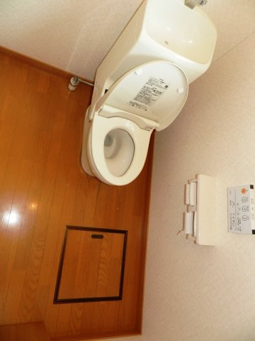 母恋北町２丁目４－５借家のトイレ