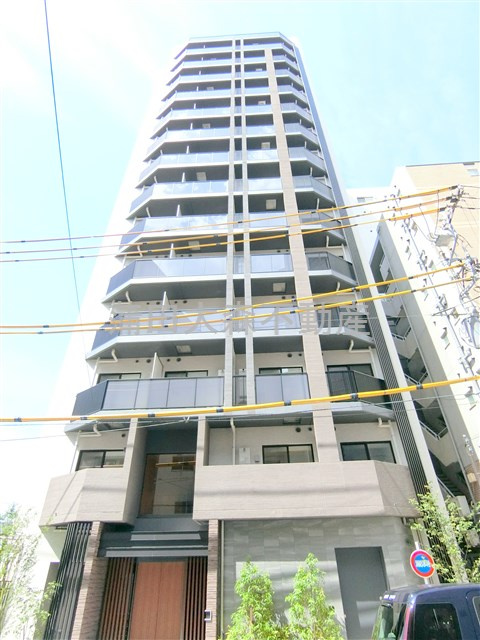 シーズンフラッツ蒲田の外観|2023年5月築　RC鉄筋コンクリート造地上15階建て1K～1LDK総戸数52戸最大1Gのインターネット無料！JR京浜東北線蒲田駅近、京急本線絵京急蒲田駅も徒歩圏内の東京都大田区蒲田5丁目の高級賃貸