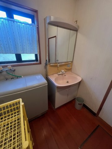 宮古市日の出町の独立洗面台