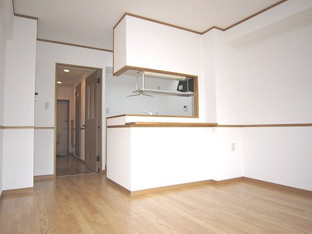 Dearcortkawanamiの居間・リビング|リビングです