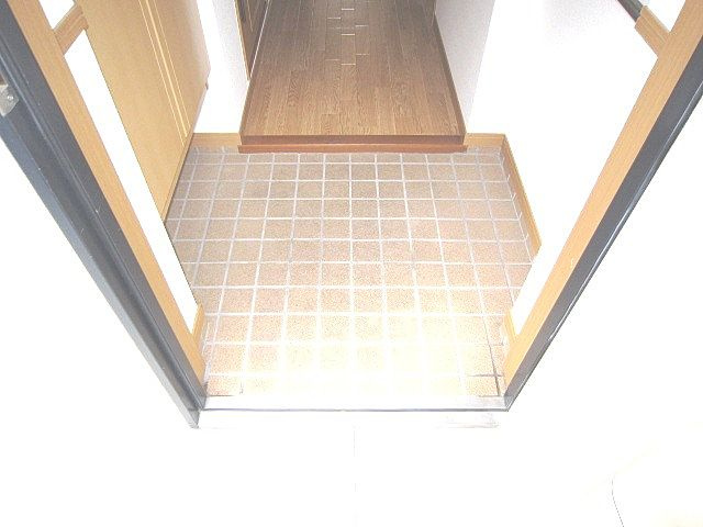 Dearcortkawanamiの玄関|きれいな玄関です