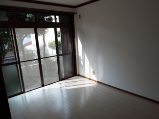 【洋室】 | 長田区上池田貸家