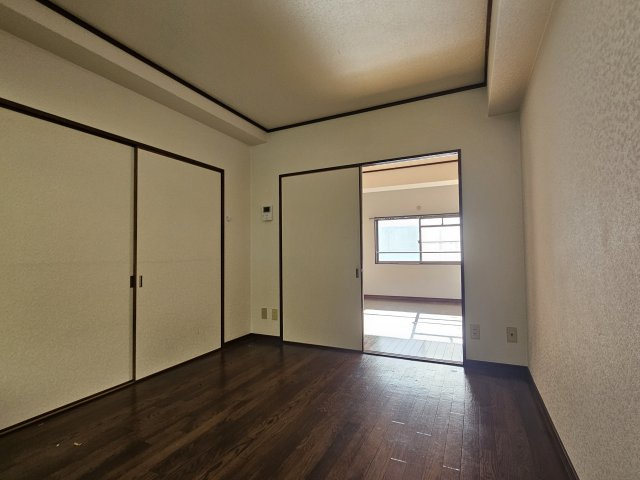 ポコアポコ住吉メゾンⅡの居間・リビング