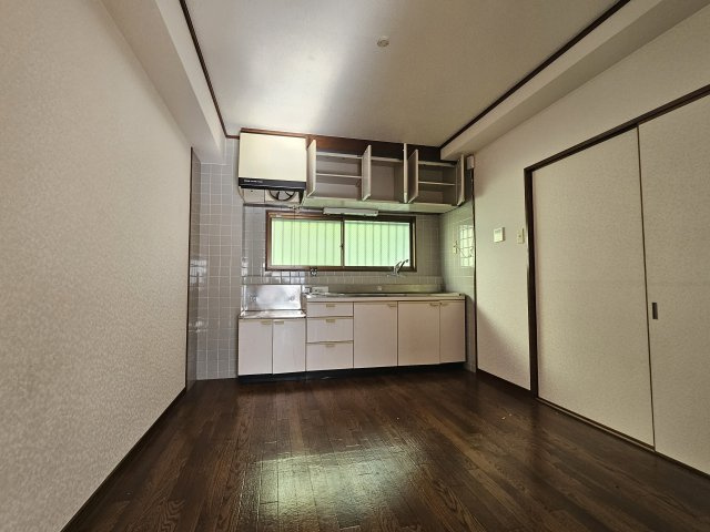 ポコアポコ住吉メゾンⅡの居間・リビング