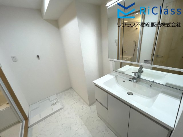 グランドプラザ神戸パートⅡの独立洗面台|独立洗面化粧台付き
ランドリースペースあります