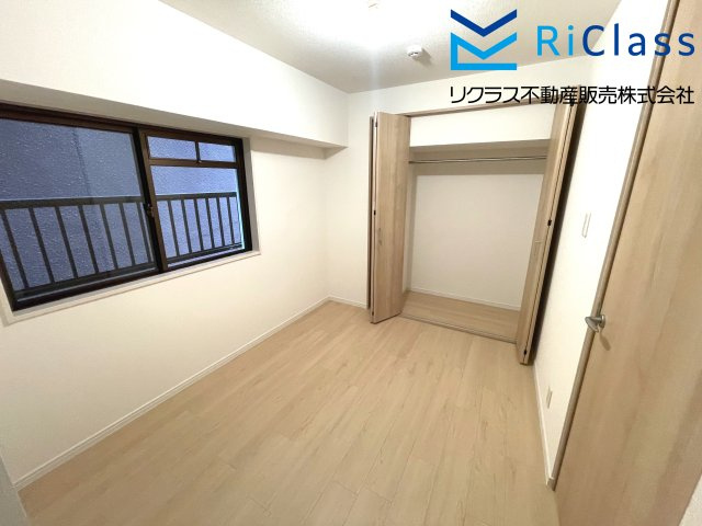 グランドプラザ神戸パートⅡの子供部屋|子供部屋としても使い勝手の良いお部屋です
クローゼットあります