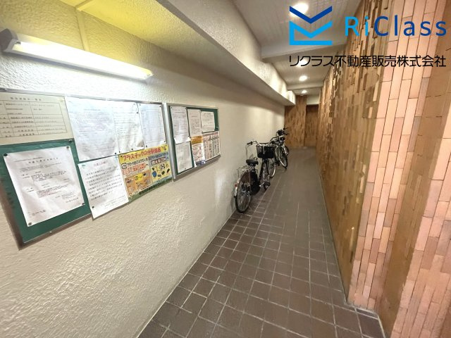 グランドプラザ神戸パートⅡのエントランス|落ち着いたエントランスです