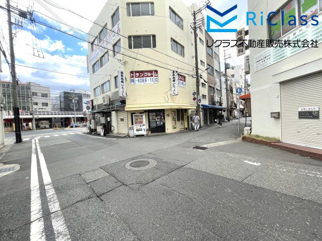 グランドプラザ神戸パートⅡの周辺|マンション前の道路です