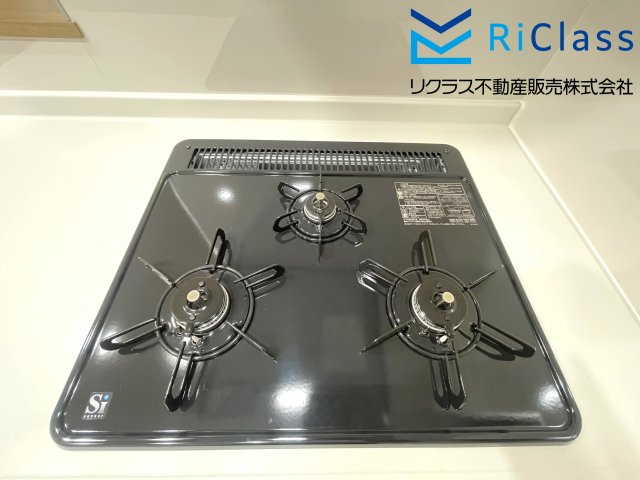 グランドプラザ神戸パートⅡのキッチン|３口コンロです