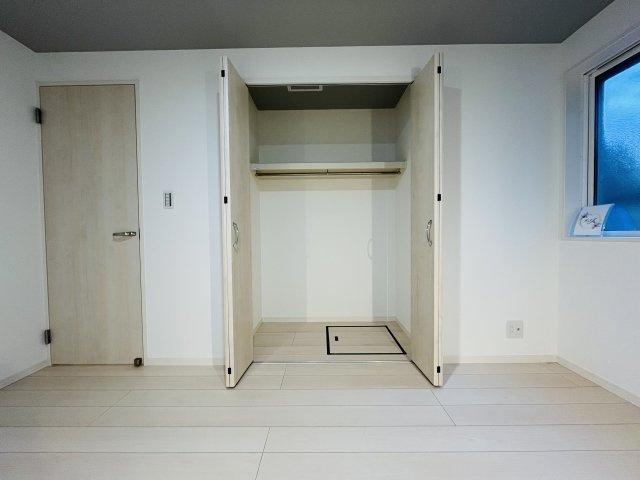 【収納】 | 練馬区旭丘２丁目　新築戸建て　Ｃ号棟 | もちろん収納スペースもありお部屋もスッキリ