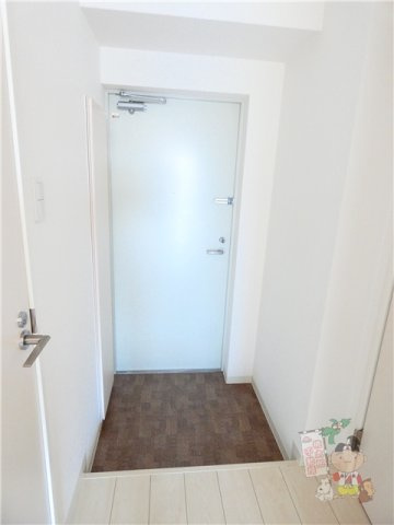 エスコパークヒルズ問屋町の玄関