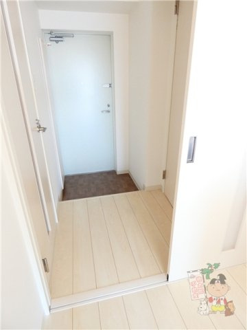 エスコパークヒルズ問屋町の玄関
