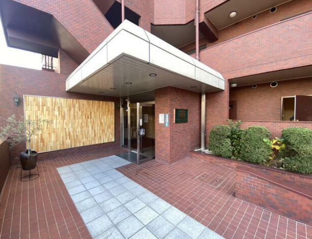 ライオンズマンション高宮第６のエントランス