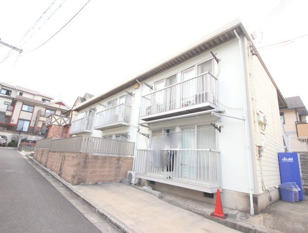 ハイツ中町の駐車場