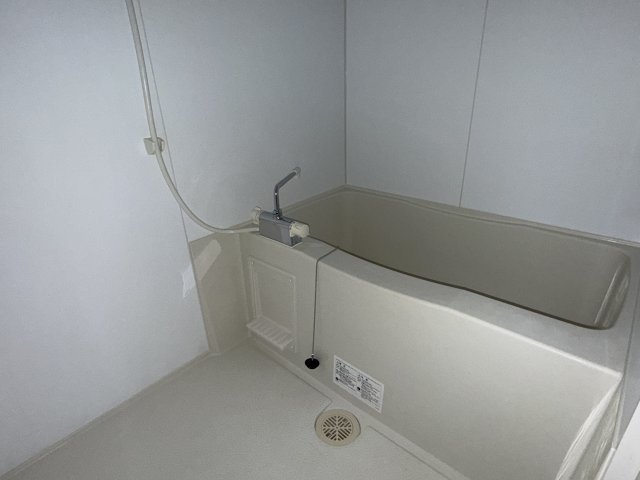メルベーユ英賀保の浴室
